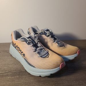 Hoka one one size 7 women's